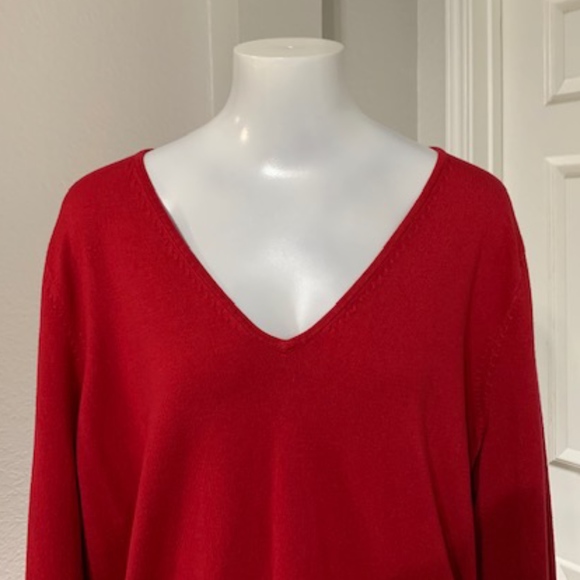 NWOT Lane Bryant Vibrant Red Sweater Size 18/20 - Picture 2 of 6